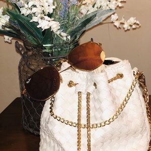 Mini Off-White Purse - W/ Chain